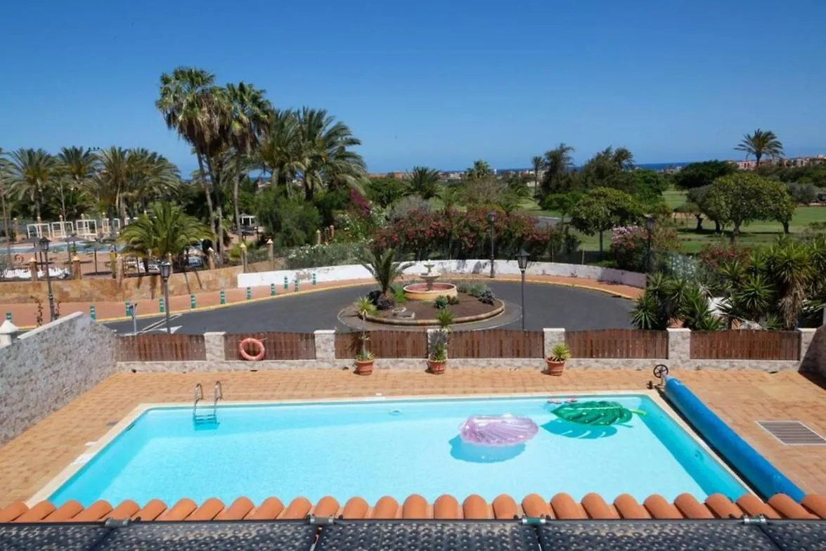 Holiday Villa Vergel With Huge Private Pool, Jacuzzi, Sauna & Bbq By Amazzzing Travel Caleta De Fuste 0*,