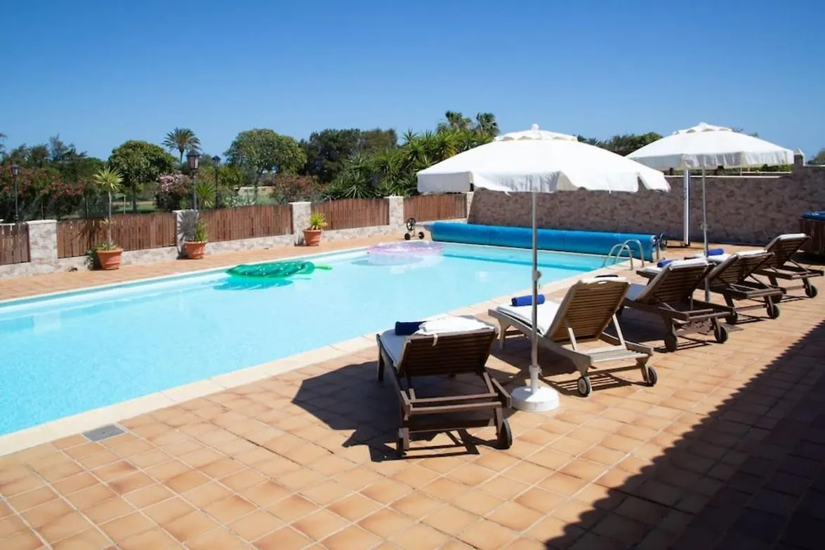 Holiday Villa Vergel With Huge Private Pool, Jacuzzi, Sauna & Bbq By Amazzzing Travel Caleta De Fuste Spain