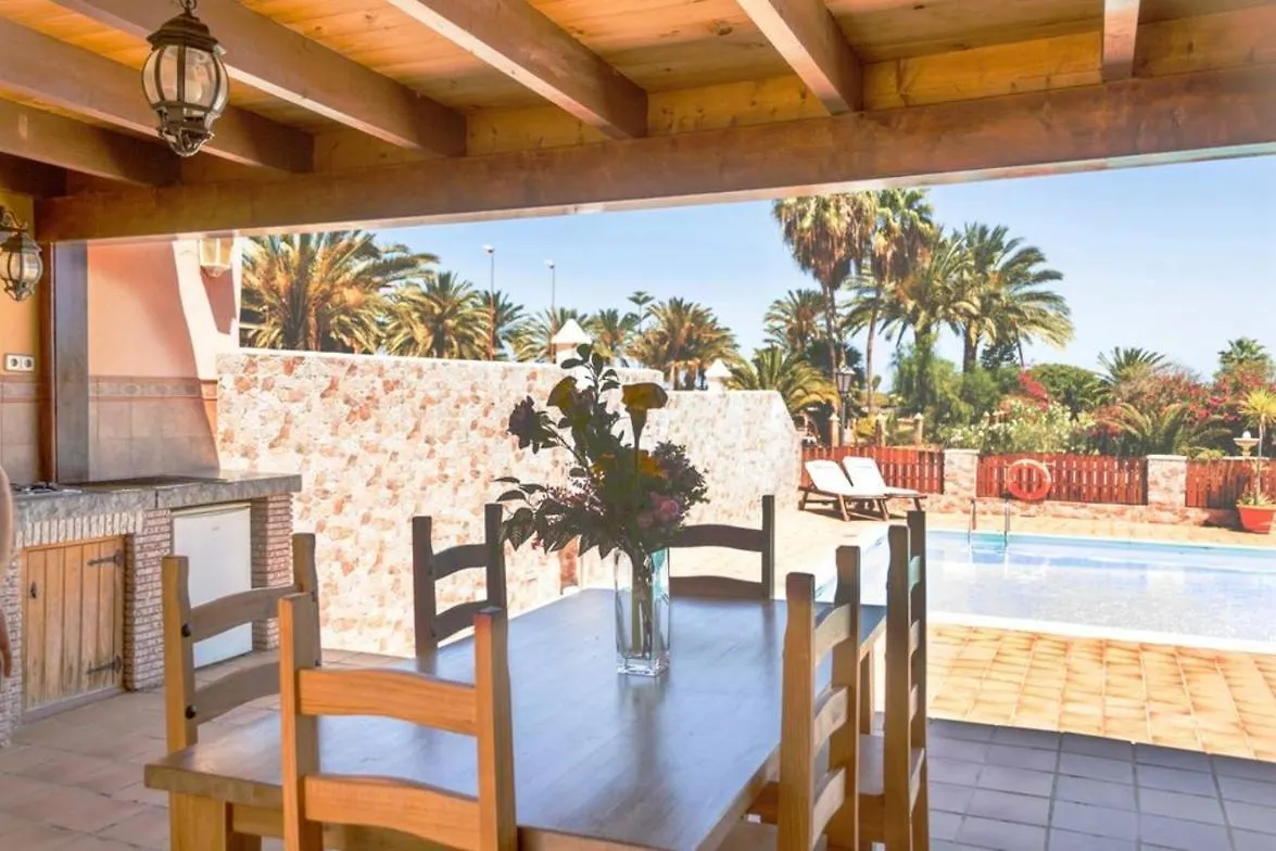 Holiday Villa Vergel With Huge Private Pool, Jacuzzi, Sauna & Bbq By Amazzzing Travel Caleta De Fuste 0*,