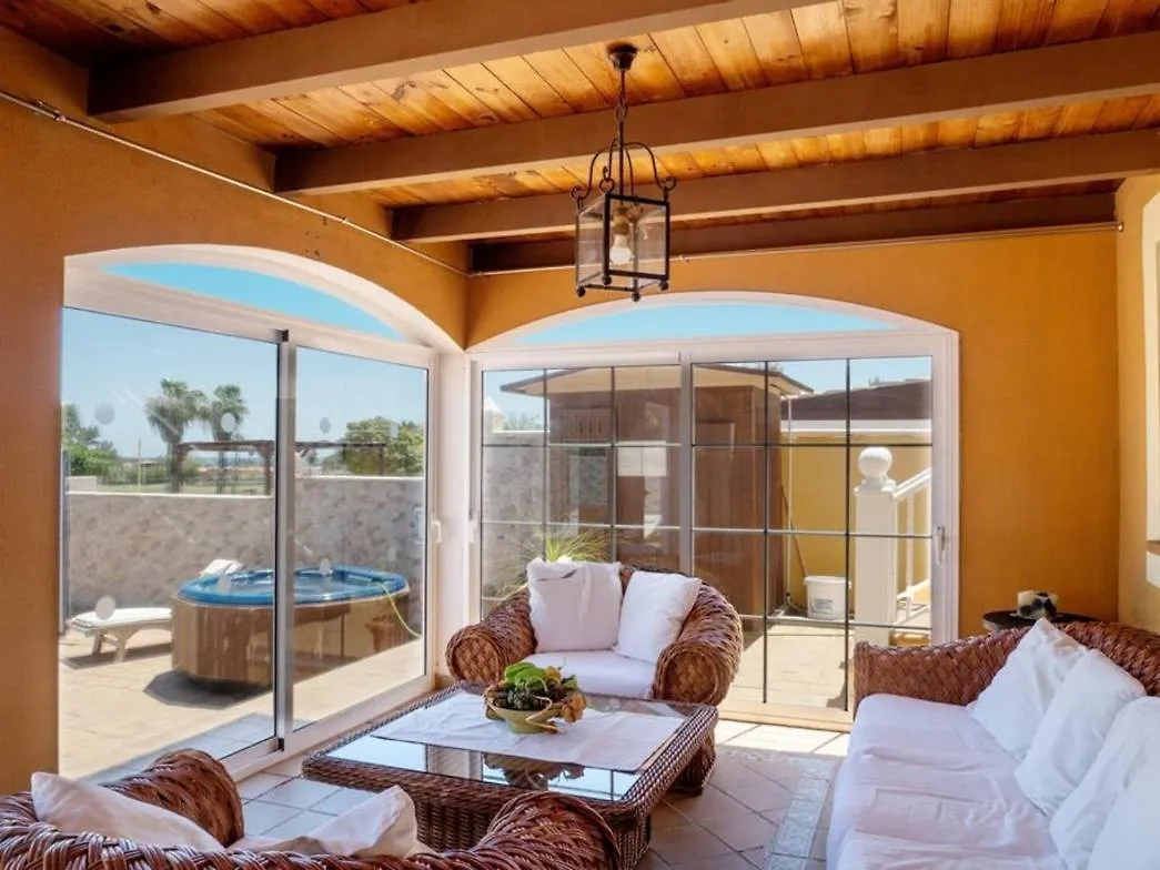 Holiday Villa Vergel With Huge Private Pool, Jacuzzi, Sauna & Bbq By Amazzzing Travel Caleta De Fuste